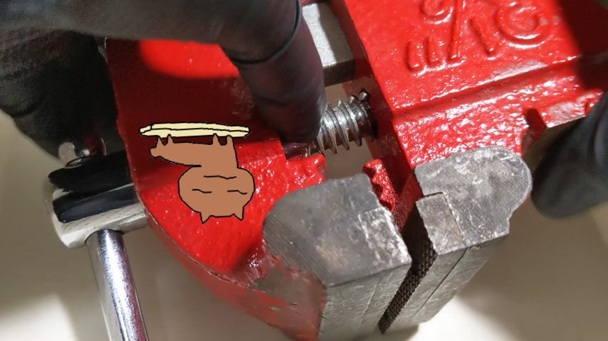 万力をひっくり返す